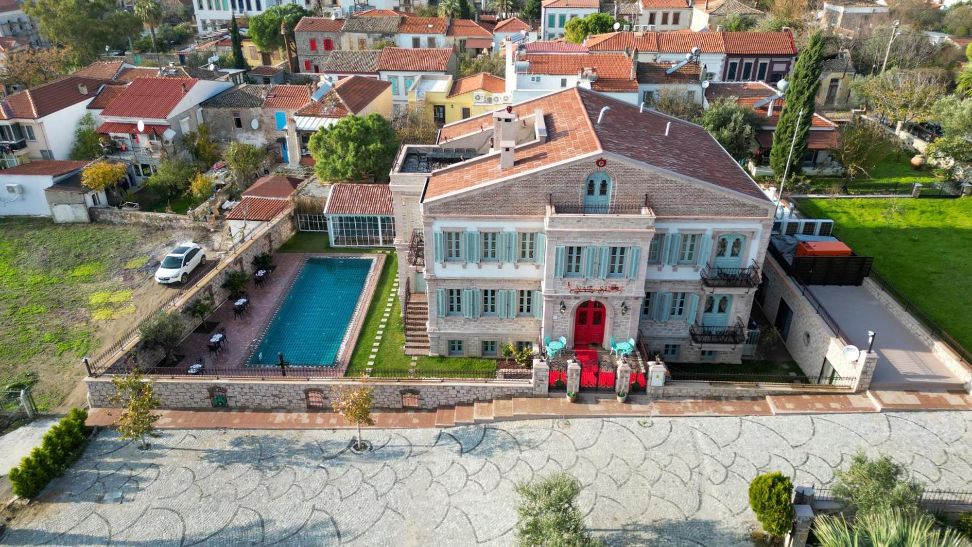 Hotel Naz Su Cunda Exterior foto